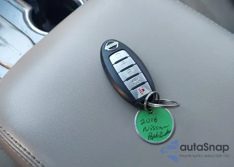 2018 Nissan Pathfinder Sl из США, поврежденный, VIN 5N1DR2MN1JC673108